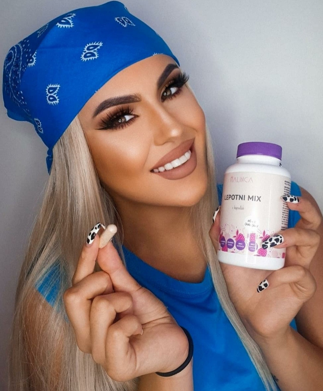 Hair & nails beauty