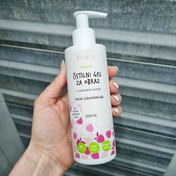 Gel de curățare natural 