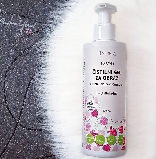 Čistilni gel za obraz 
