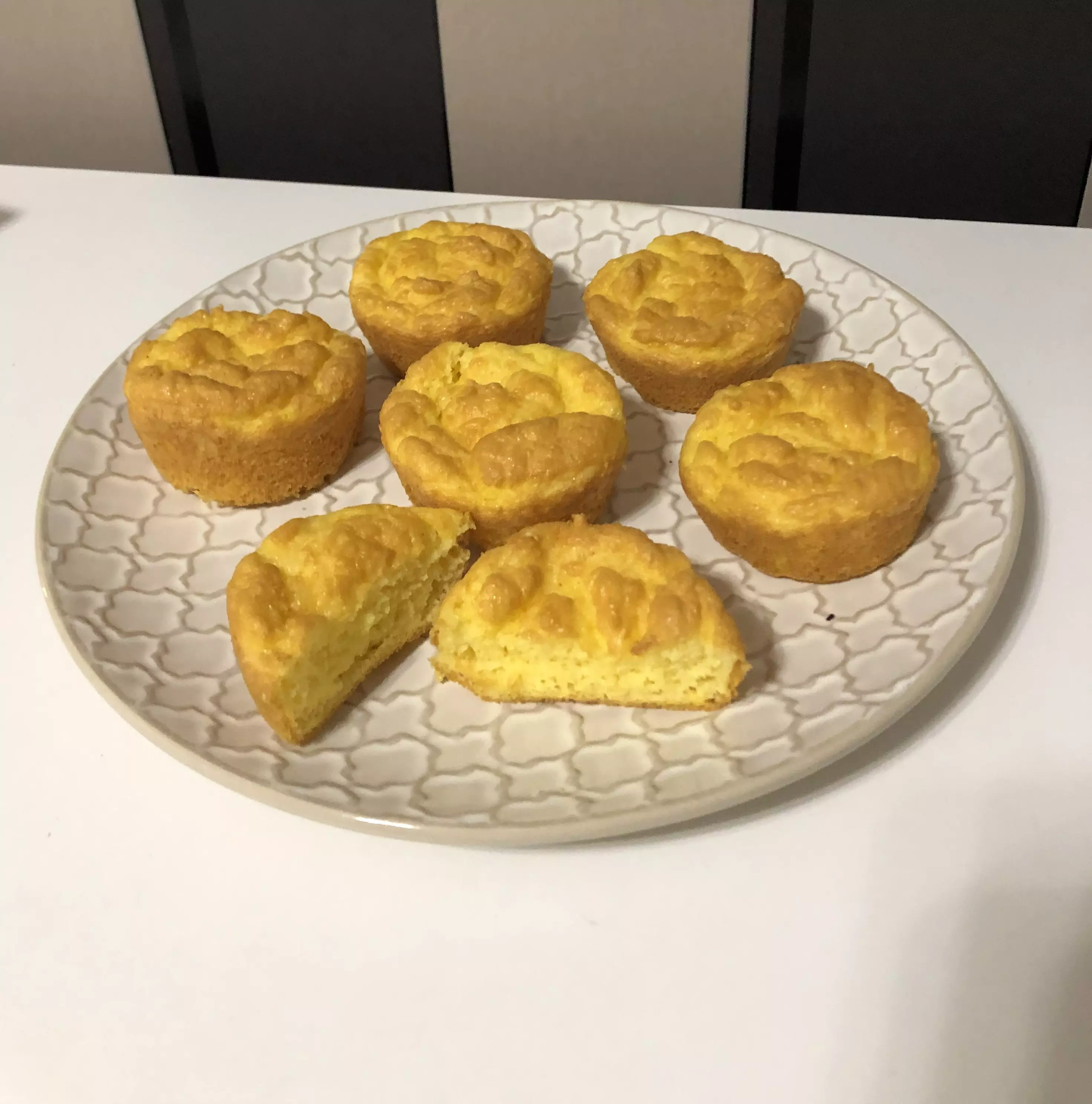 Cheese buns without flour