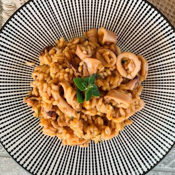 VIDEO: Risotto dalmatian cu calamari