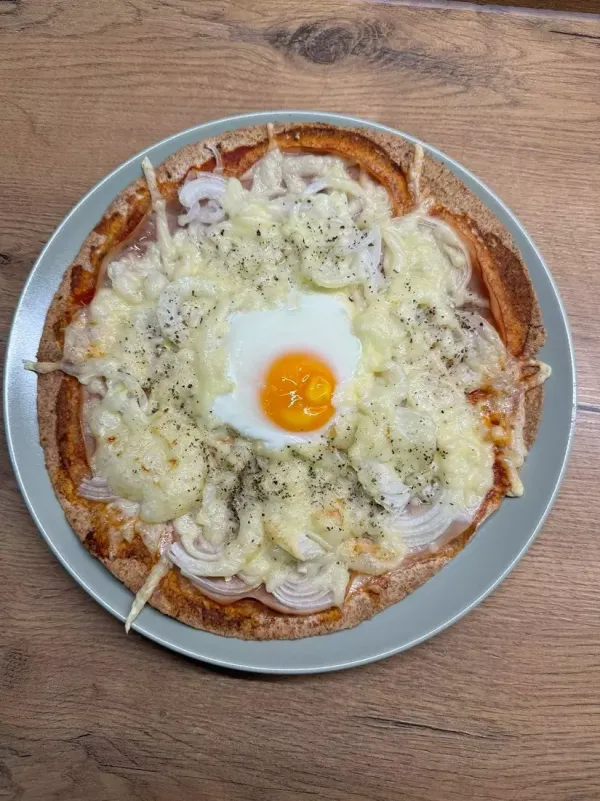 Pizza cu tortilla