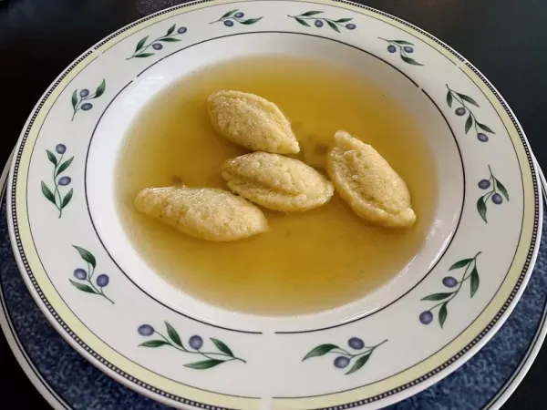 Cei mai buni găluște de supă